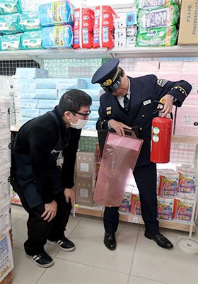 歳末に向けた大型商業施設への消防長特別査察を実施しました！